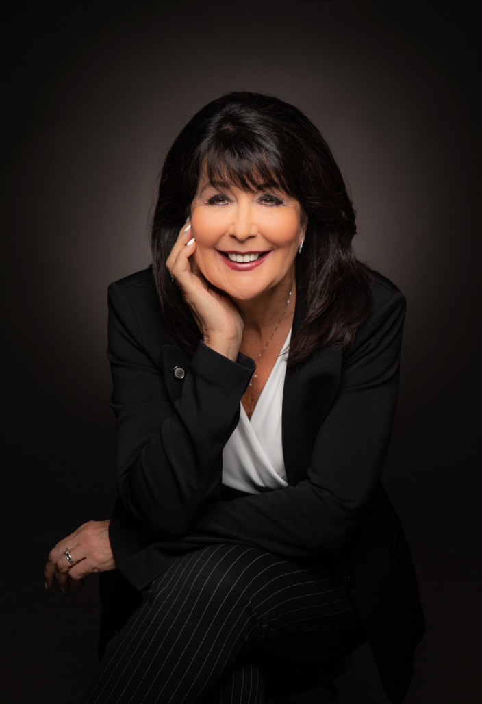 The Inauguration of Philomena V. Mantella